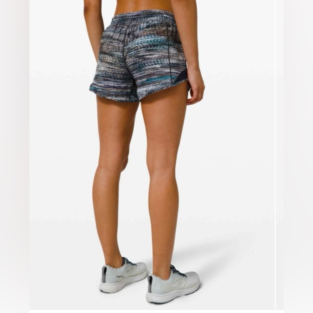 Lululemon * Hotty Hot Short, *Long 4”, Digital Oasis, size 2